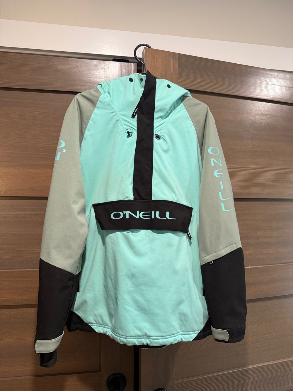 O'Neill Mint & Gray Snow Anorak with Black Trim